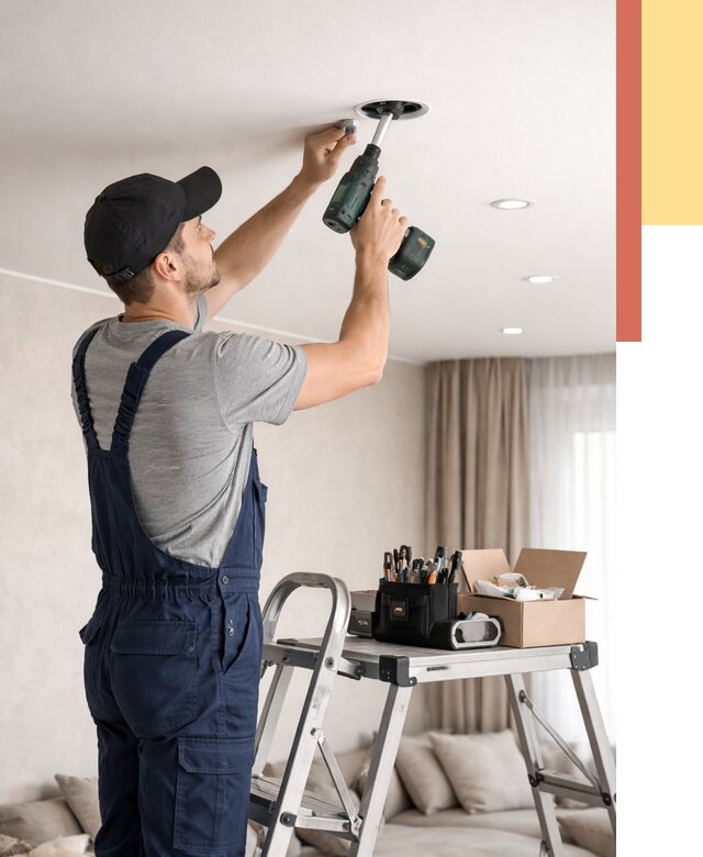 Установка и монтаж точечных светильников в натяжной потолок в Ревде от 1904 руб. | ОТДЕЛОЧНИК-Рвд